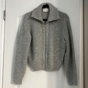 Aritzia Wilfred Free Sweater